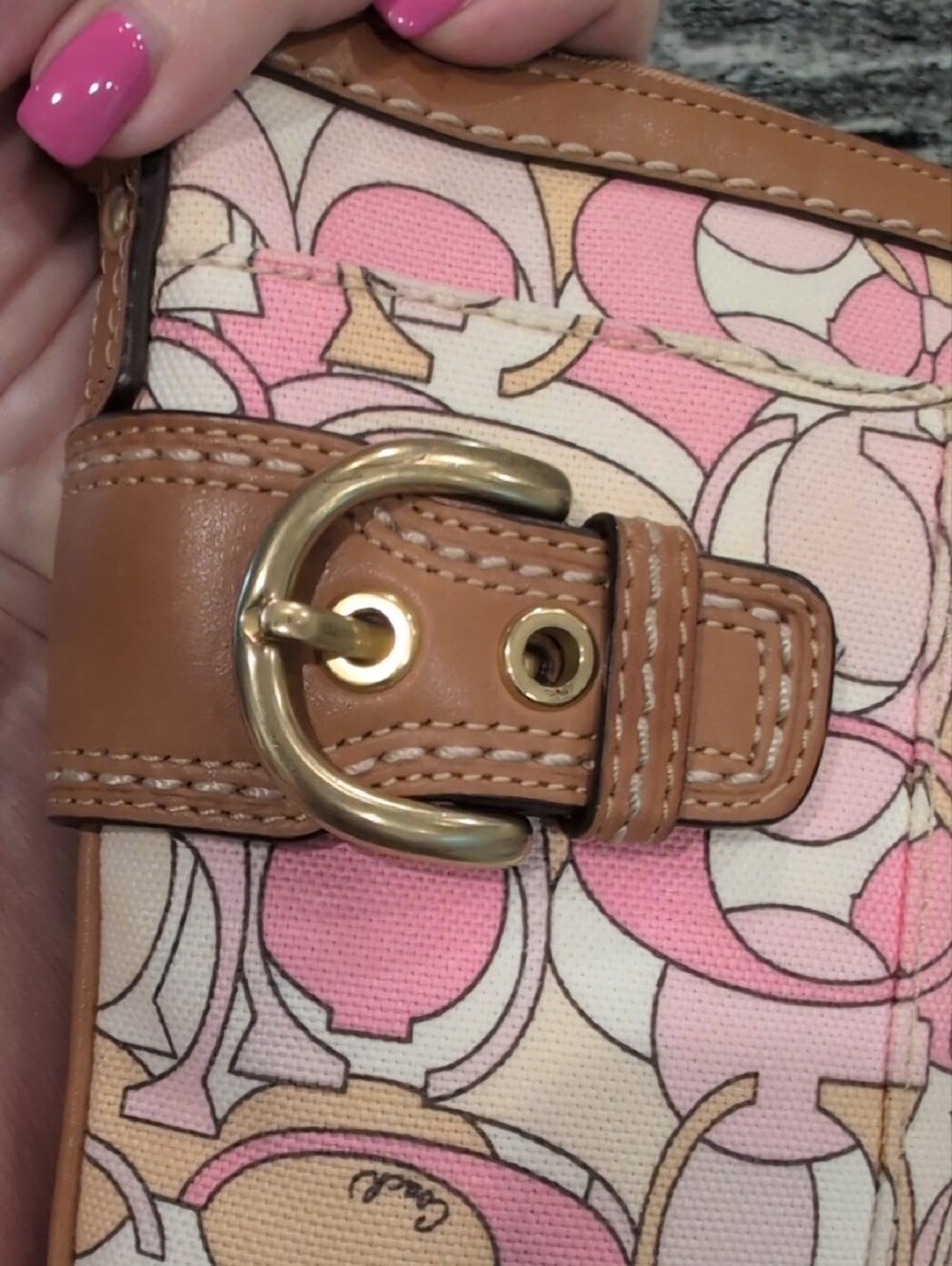 Coach Soho Pastel Signature Optic Print Swingback Crossbody Bag - Picture 6 of 15